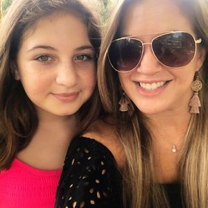 Meet your Posher, Caitlyn